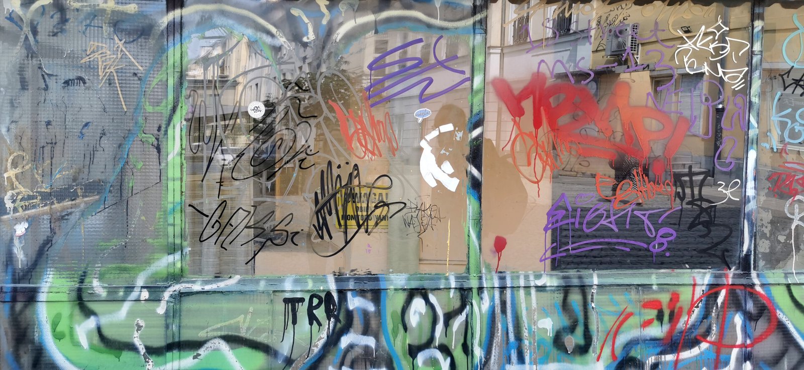 Grafitti-214
