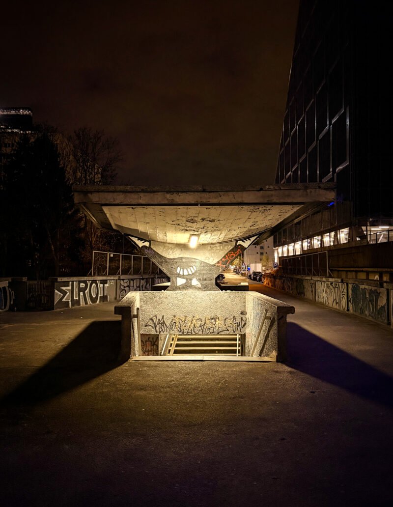 Night shift heavy lifting, Śródmieście, Warsaw, Poland
